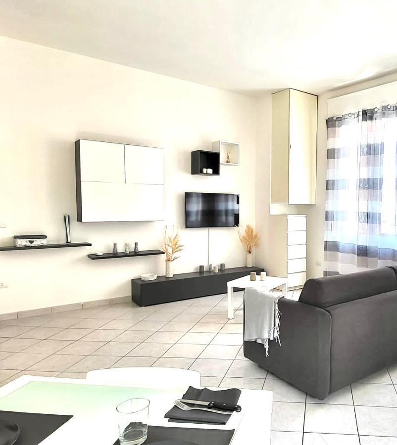 White Home Forli Centro מראה חיצוני תמונה